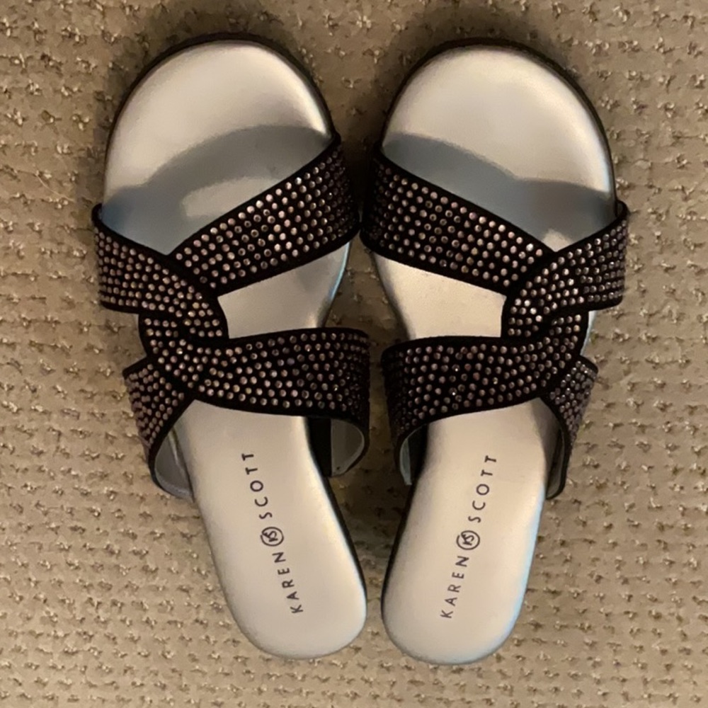 Karen Scott dressy sandals, black, size 8.5 medium